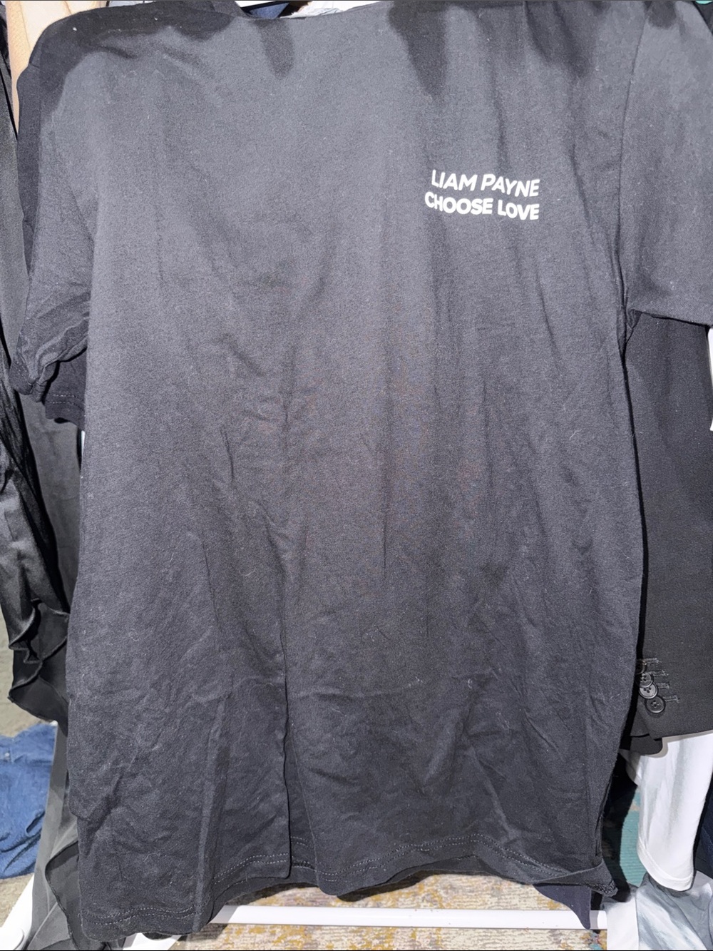 Choose Love Black Graphic Tee